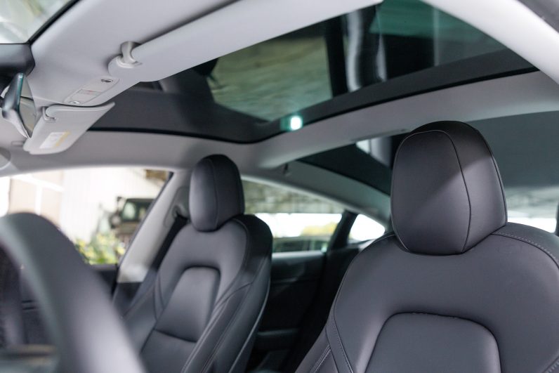 Tesla Model 3 Standard Range Plus RWD