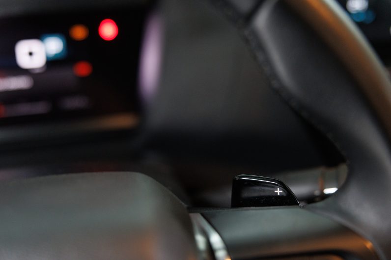 Citroën C4 1.2 PureTech Shine EAT8