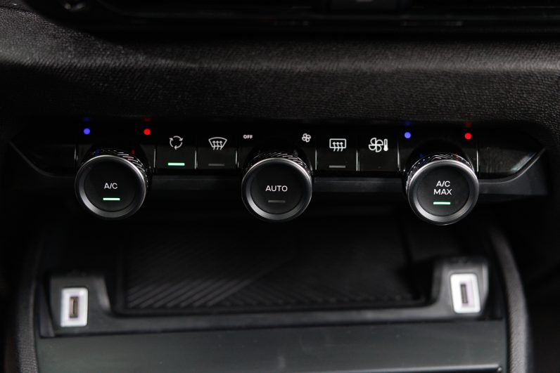 Citroën C4 1.2 PureTech Shine EAT8