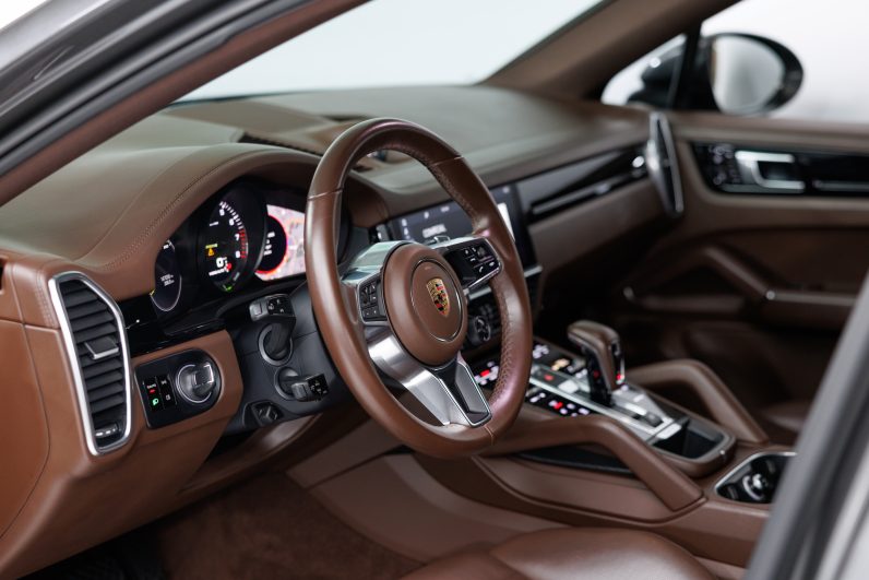 Porsche Cayenne E-Hybrid Coupé