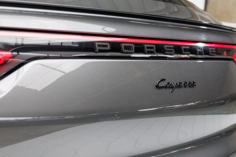 Porsche Cayenne E-Hybrid Coupé