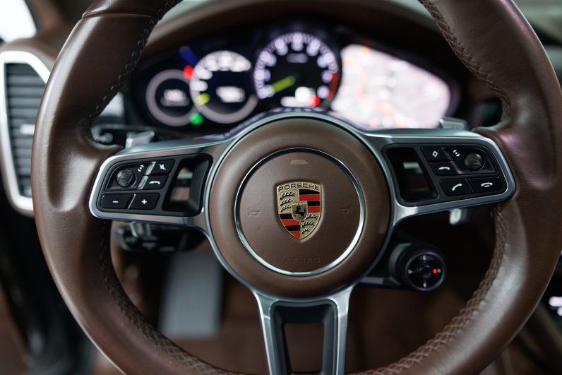 Porsche Cayenne E-Hybrid Coupé