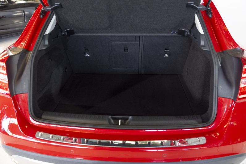 Mercedes Benz GLA 180 d Urban