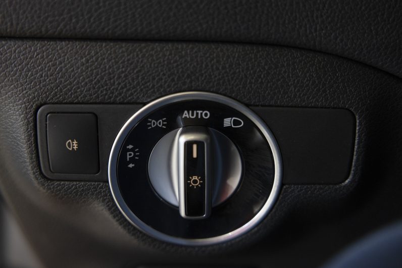 Mercedes Benz GLA 180 d Urban