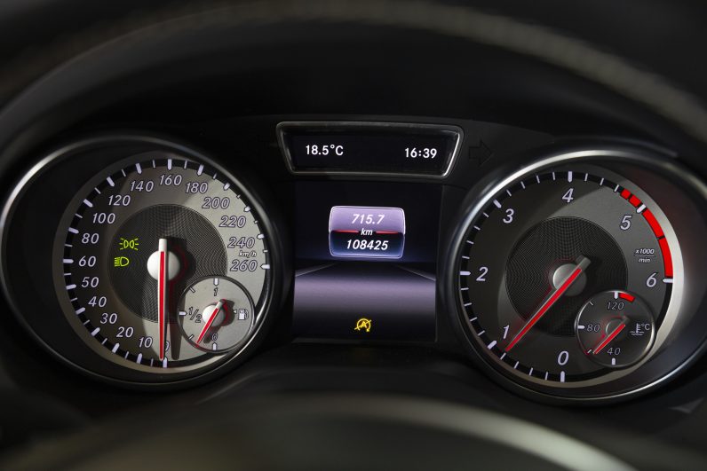 Mercedes Benz GLA 180 d Urban