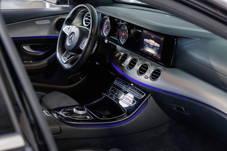 Mercedes Benz E 220 d AMG Line