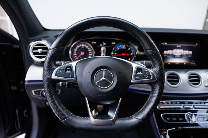 Mercedes Benz E 220 d AMG Line