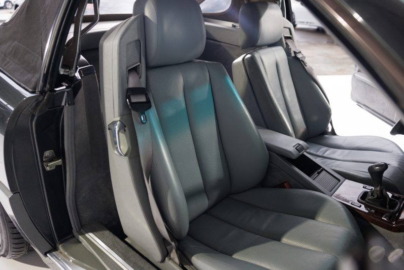 Mercedes Benz SL 300