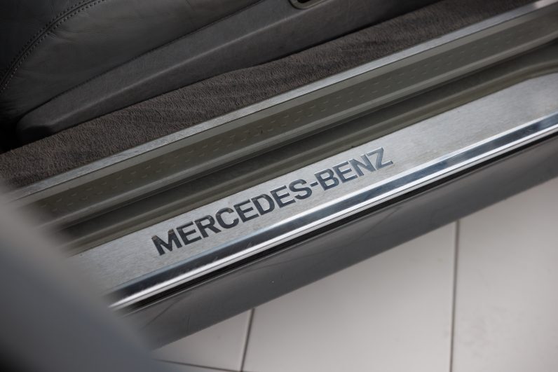 Mercedes Benz SL 300