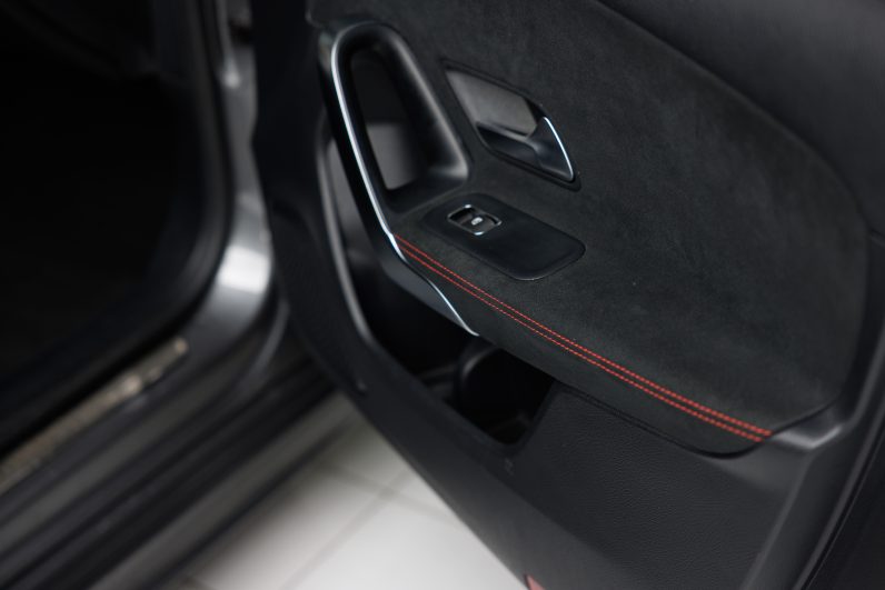 Mercedes Benz A 180 d AMG Line Aut. Limousine