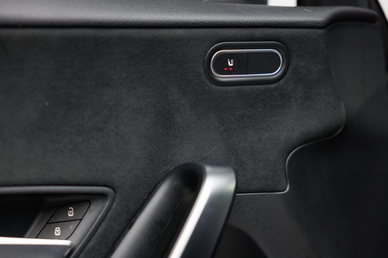 Mercedes Benz A 180 d AMG Line Aut. Limousine