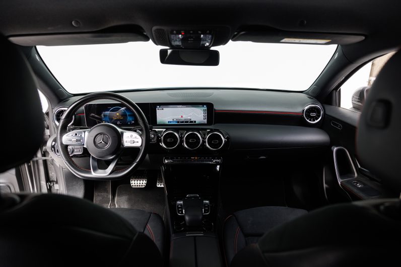 Mercedes Benz A 180 d AMG Line Aut. Limousine