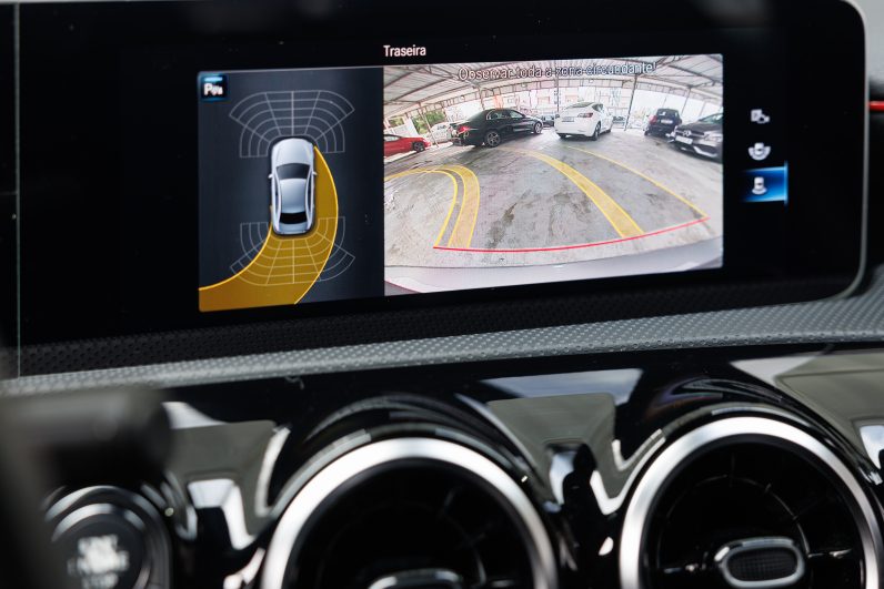 Mercedes Benz A 180 d AMG Line Aut. Limousine