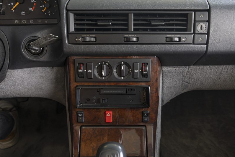 Mercedes Benz SL 300