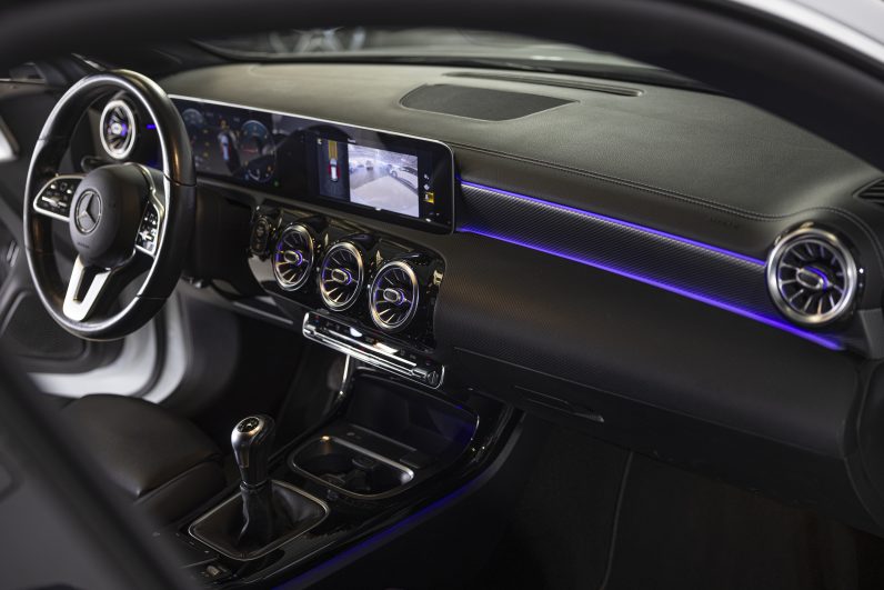 Mercedes Benz CLA 180 d Shooting Brake Style Plus