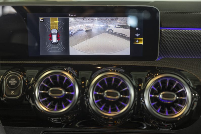 Mercedes Benz CLA 180 d Shooting Brake Style Plus