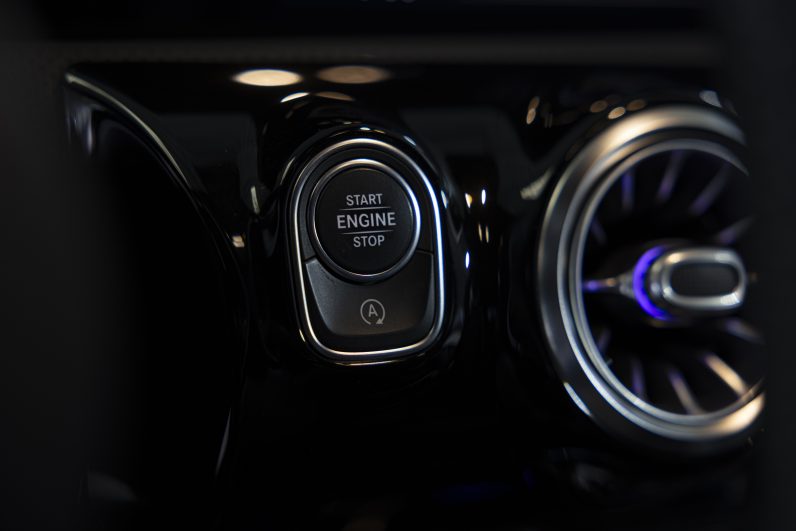 Mercedes Benz CLA 180 d Shooting Brake Style Plus