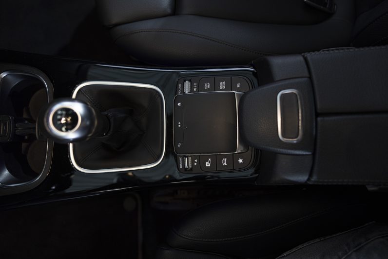 Mercedes Benz CLA 180 d Shooting Brake Style Plus