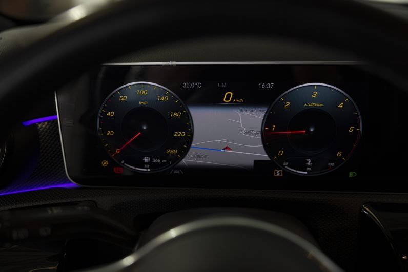 Mercedes Benz CLA 180 d Shooting Brake Style Plus