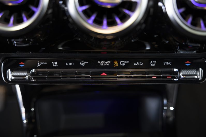 Mercedes Benz CLA 180 d Shooting Brake Style Plus