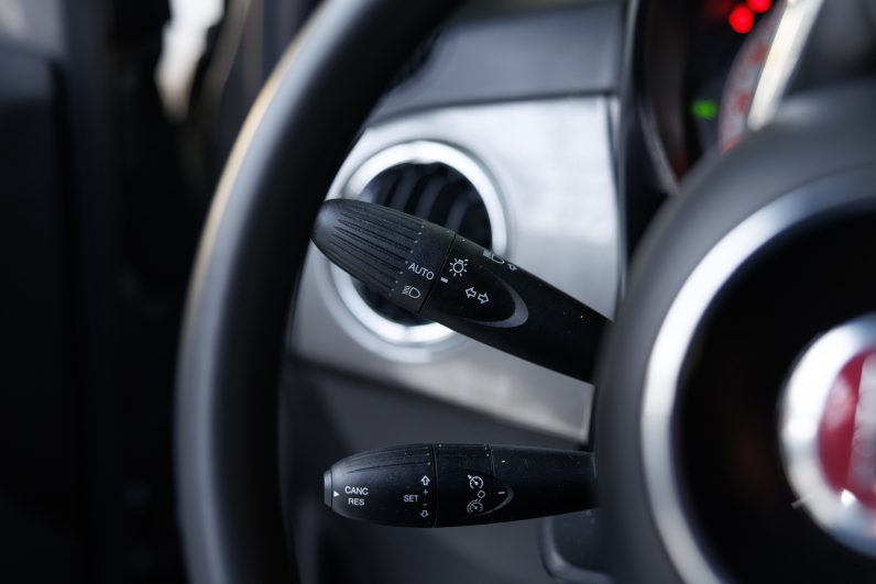 Fiat 500C 1.0 Hybrid Connect