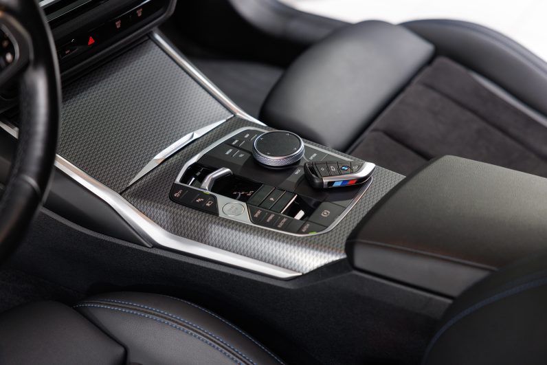 BMW 320e Touring – Híbrido – Pack M