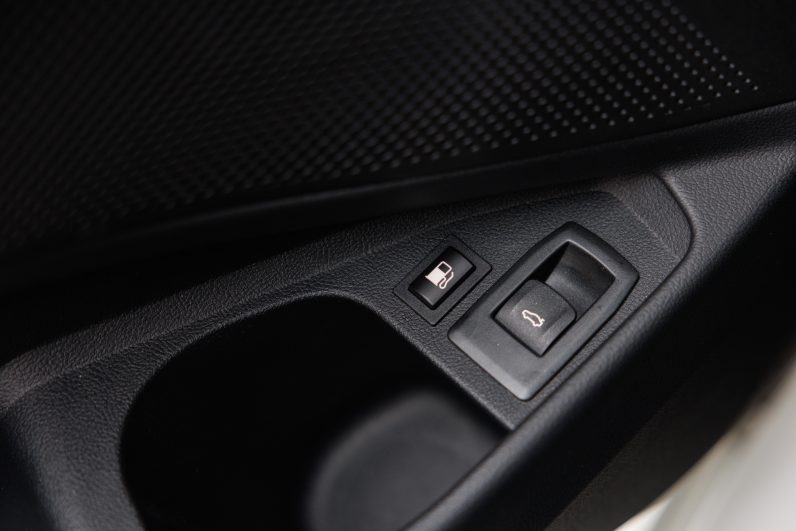 BMW 320e Touring – Híbrido – Pack M