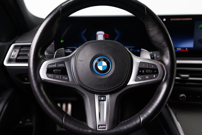 BMW 320e Touring – Híbrido – Pack M