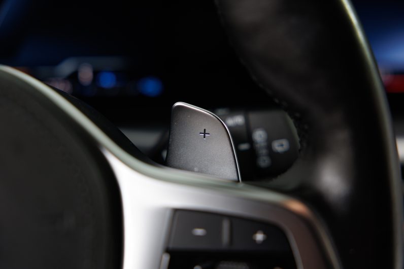 BMW 320e Touring – Híbrido – Pack M