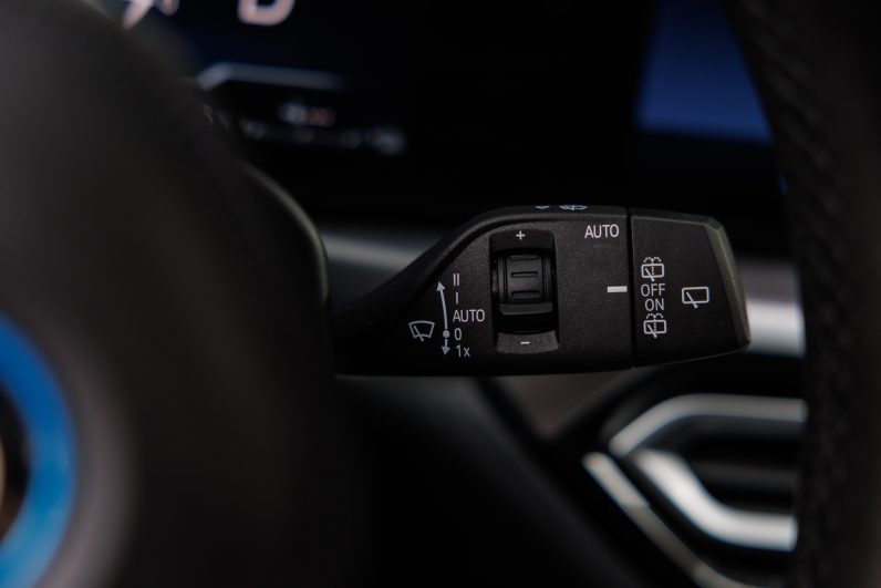 BMW 320e Touring – Híbrido – Pack M