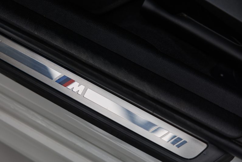 BMW 320e Touring – Híbrido – Pack M