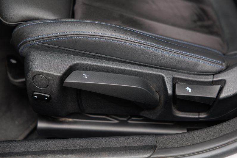 BMW 320e Touring – Híbrido – Pack M