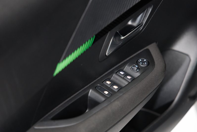 Peugeot 208 1.2 PureTech Active Pack