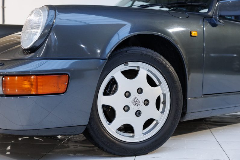 Porsche 911 Carrera 4 Cabrio 3.6