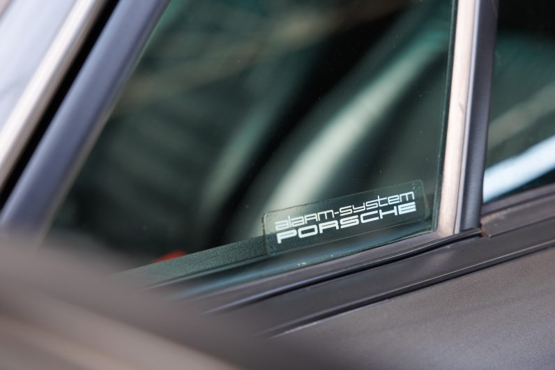 Porsche 911 Carrera 4 Cabrio 3.6