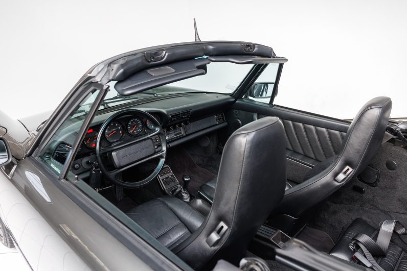 Porsche 911 Carrera 4 Cabrio 3.6