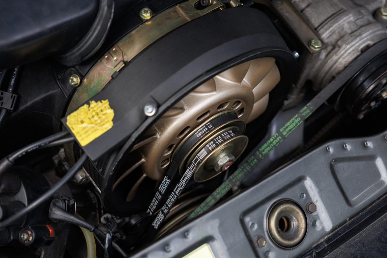 Porsche 911 Carrera 4 Cabrio 3.6