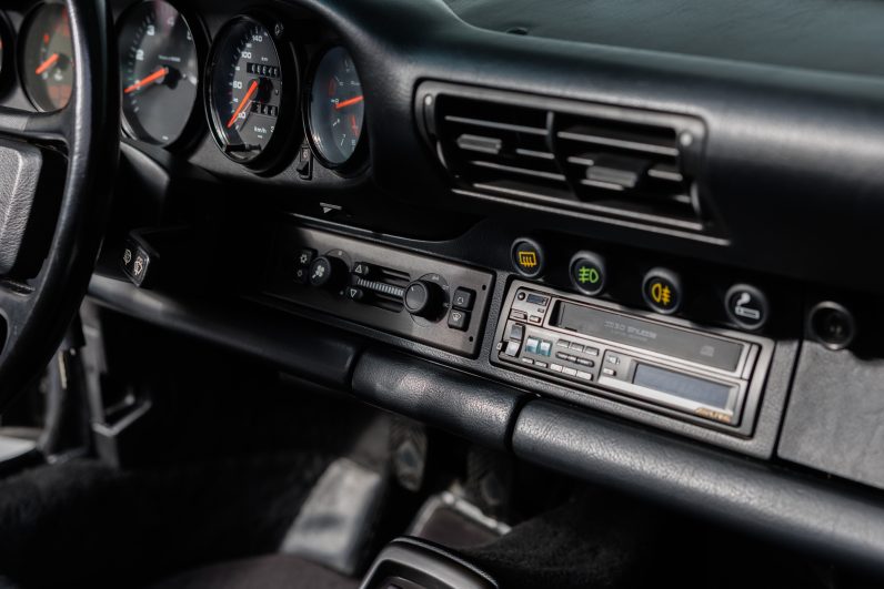 Porsche 911 Carrera 4 Cabrio 3.6